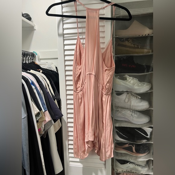 Tobi Dress - Picture 3 of 3